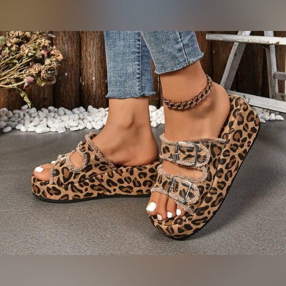 Brown and Black Comfort Sandals with Adjustable Straps - Picture 3 of 10